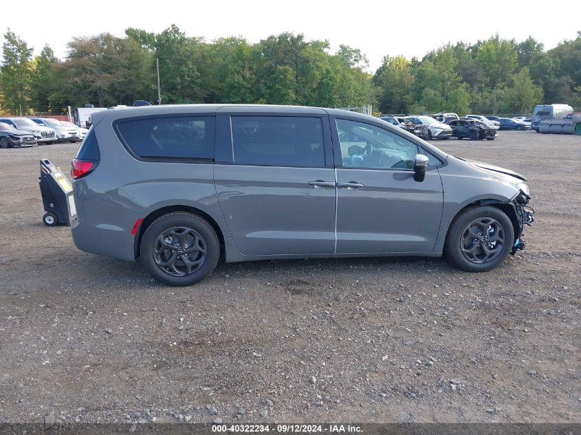 2023 Chrysler Pacifica Hybrid Touring L VIN: 2C4RC1L70PR609120 Lot: 40322234