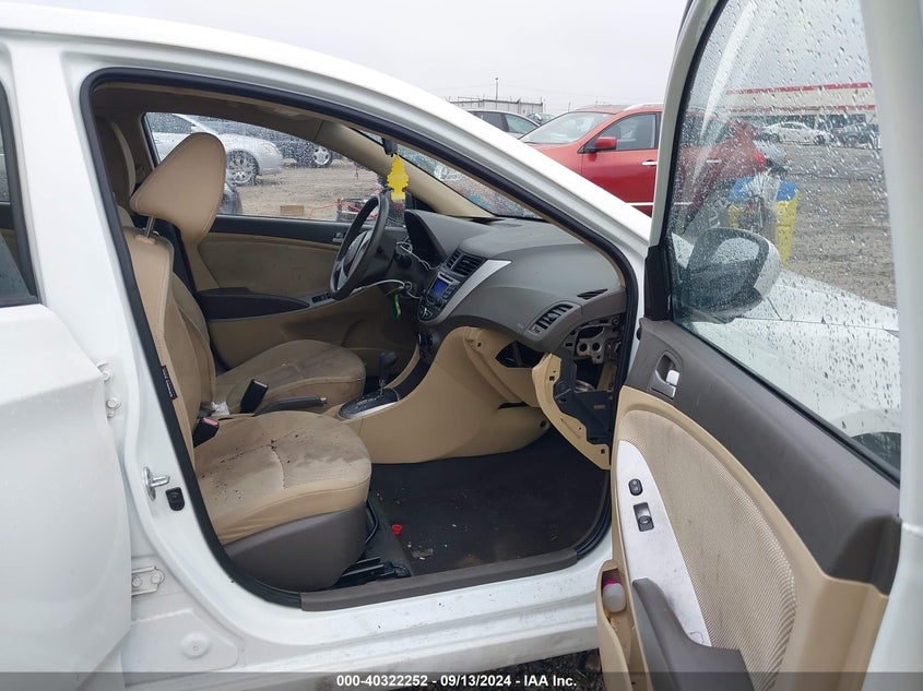 2013 HYUNDAI ACCENT GLS - KMHCT4AE9DU293476