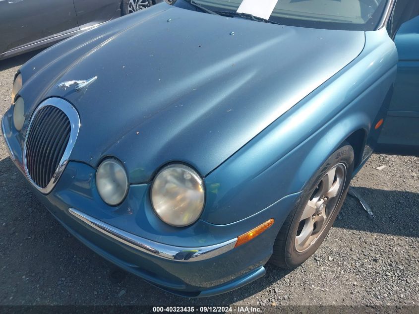 2000 Jaguar S-Type 3.0L V6 VIN: SAJDA01CXYFL24283 Lot: 40323435