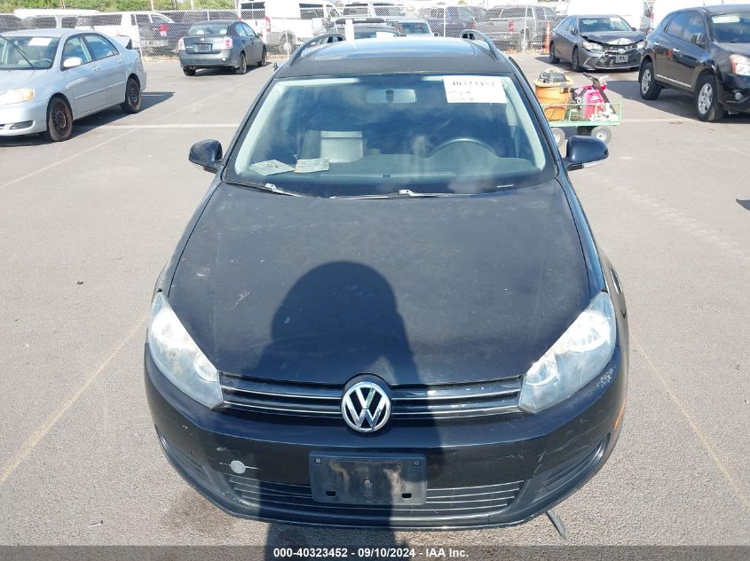 3VWPZ7AJ4BM716949 2011 Volkswagen Jetta Sportwagen 2.5L Se