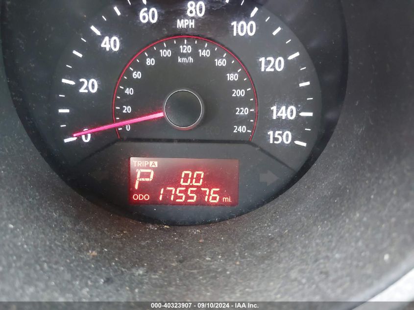 5XYKT3A61DG384133 2013 Kia Sorento Lx