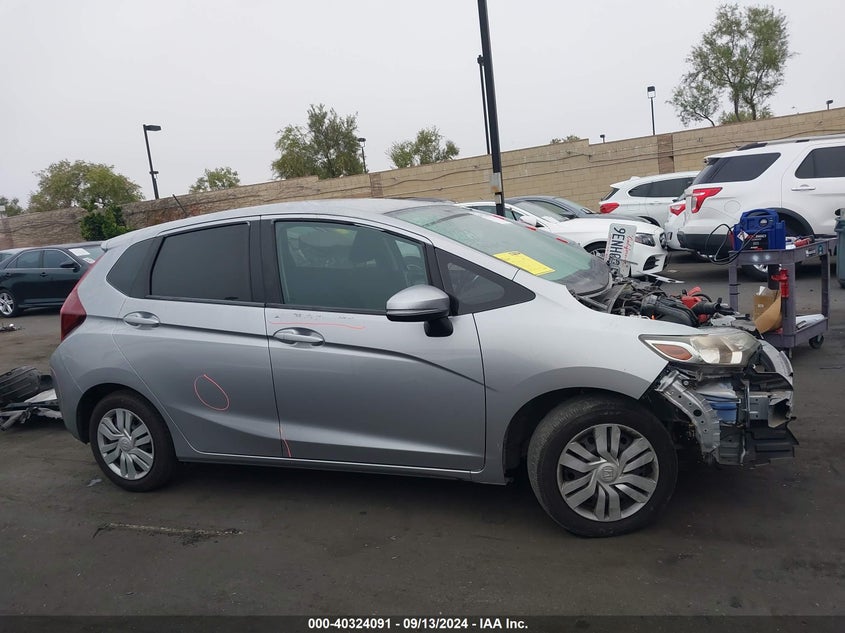 2017 HONDA FIT LX - JHMGK5H54HS001608
