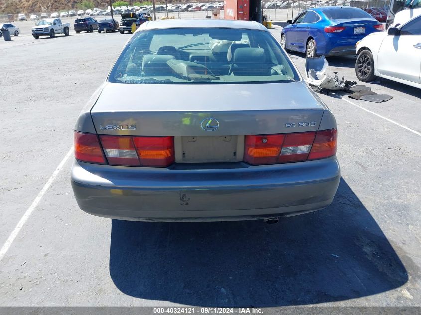 JT8BF22G5V5004356 1997 Lexus Es 300