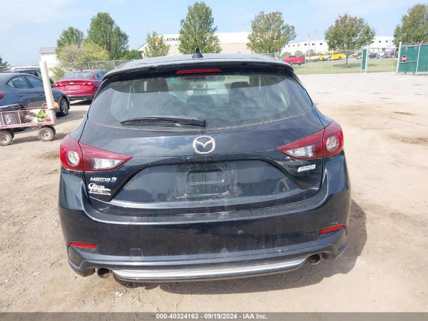 3MZBN1L30JM257015 2018 Mazda Mazda3 Touring