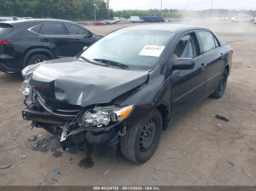 2013 TOYOTA COROLLA LE - 2T1BU4EE3DC934657