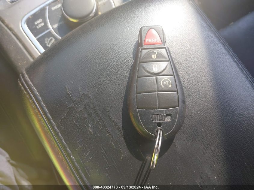 2013 JEEP GRAND CHEROKEE VIN: 1C4RJFAG1DC542568