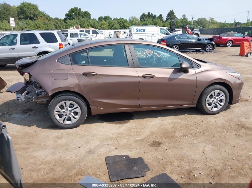 2019 Chevrolet Cruze Ls VIN: 1G1BC5SM9K7135929 Lot: 40325207