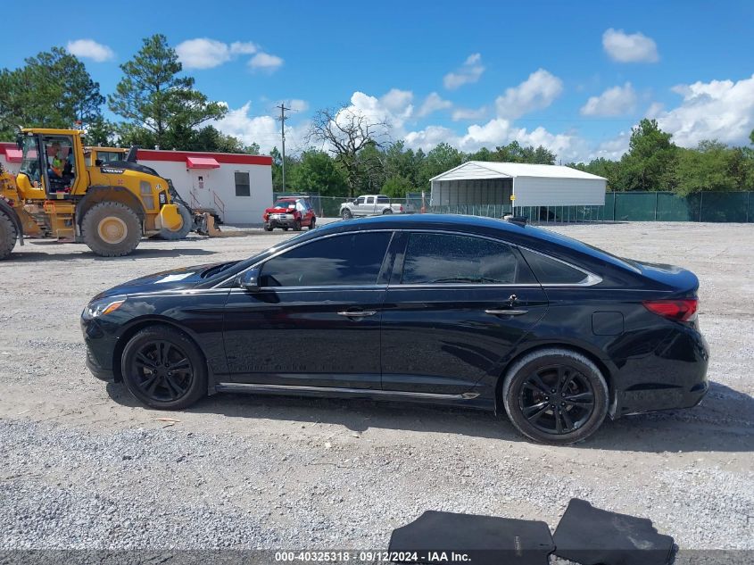 2019 Hyundai Sonata Sport VIN: 5NPE34AF9KH733743 Lot: 40325318