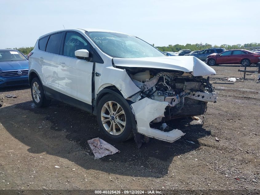 2019 FORD ESCAPE SE - 1FMCU9GD0KUA93706