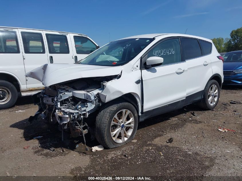 2019 FORD ESCAPE SE - 1FMCU9GD0KUA93706