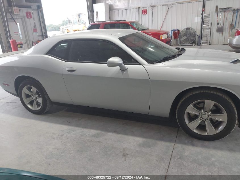 2022 Dodge Challenger Sxt VIN: 2C3CDZAG4NH270955 Lot: 40325722