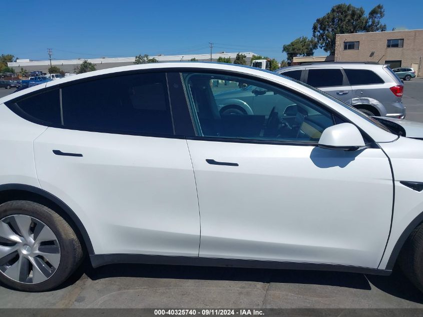 2021 Tesla Model Y Long Range Dual Motor All-Wheel Drive VIN: 5YJYGAEE5MF223036 Lot: 40325740