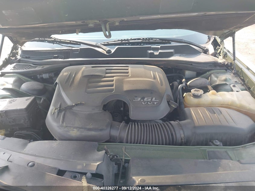 VIN 2C3CDZAG0KH744489 2019 DODGE CHALLENGER SXT