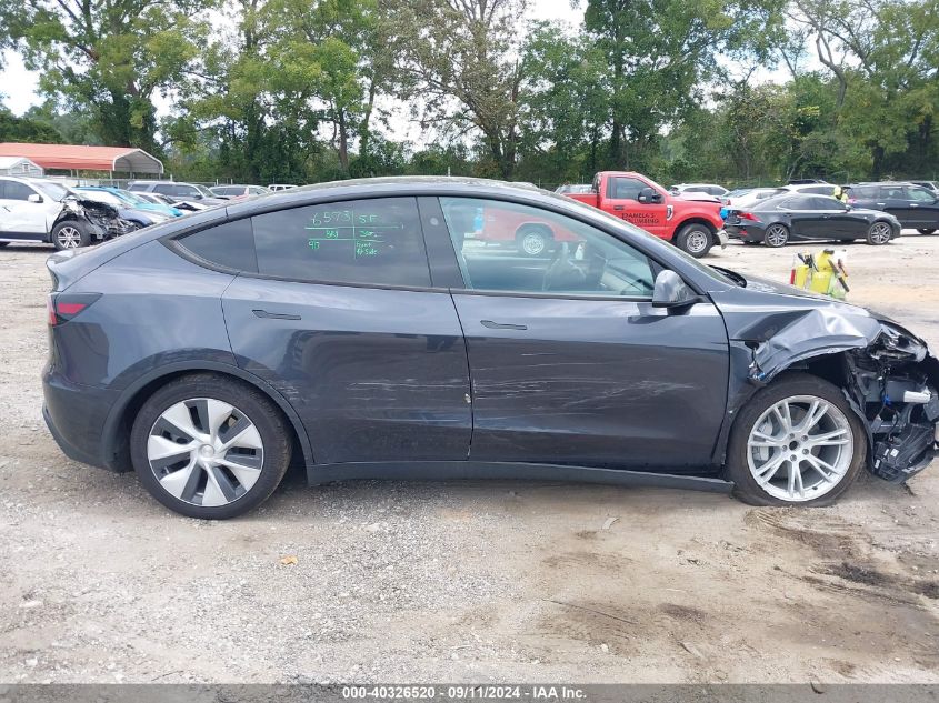 2024 Tesla Model Y Long Range Dual Motor All-Wheel Drive/Rwd VIN: 7SAYGDED5RF095609 Lot: 40326520