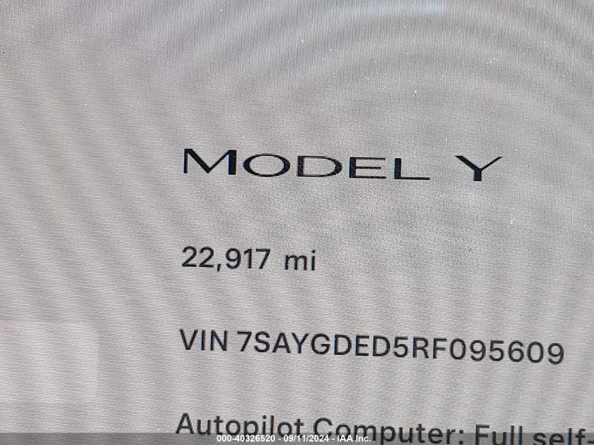 2024 Tesla Model Y Long Range Dual Motor All-Wheel Drive/Rwd VIN: 7SAYGDED5RF095609 Lot: 40326520