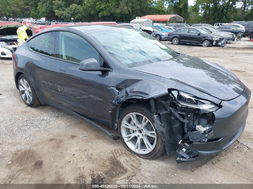 2024 TESLA MODEL Y LONG RANGE DUAL MOTOR ALL-WHEEL DRIVE/RWD - 7SAYGDED5RF095609