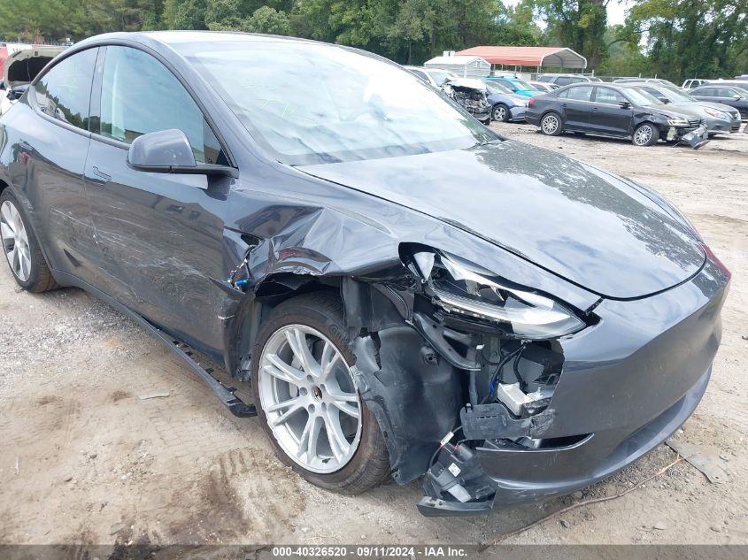 2024 Tesla Model Y Long Range Dual Motor All-Wheel Drive/Rwd VIN: 7SAYGDED5RF095609 Lot: 40326520