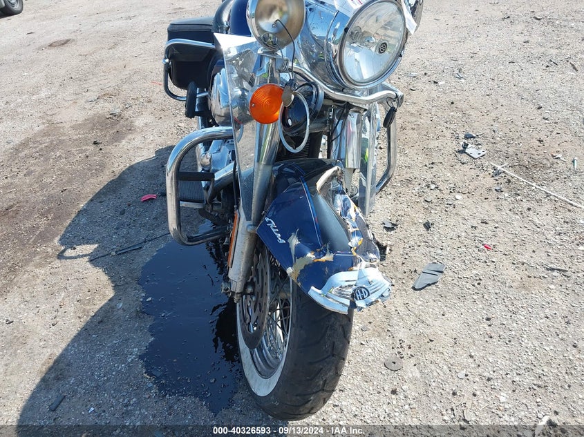 2013 HARLEY-DAVIDSON FLHRC ROAD KING CLASSIC 1HD1FRM12DB653836
