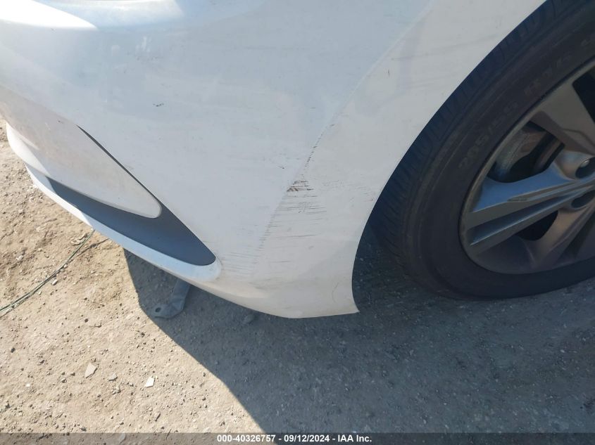 2017 HYUNDAI ELANTRA SE - 5NPD84LF3HH196144