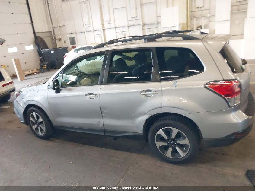 2017 Subaru Forester 2.5I Premium VIN: JF2SJAEC2HH413230 Lot: 40327002