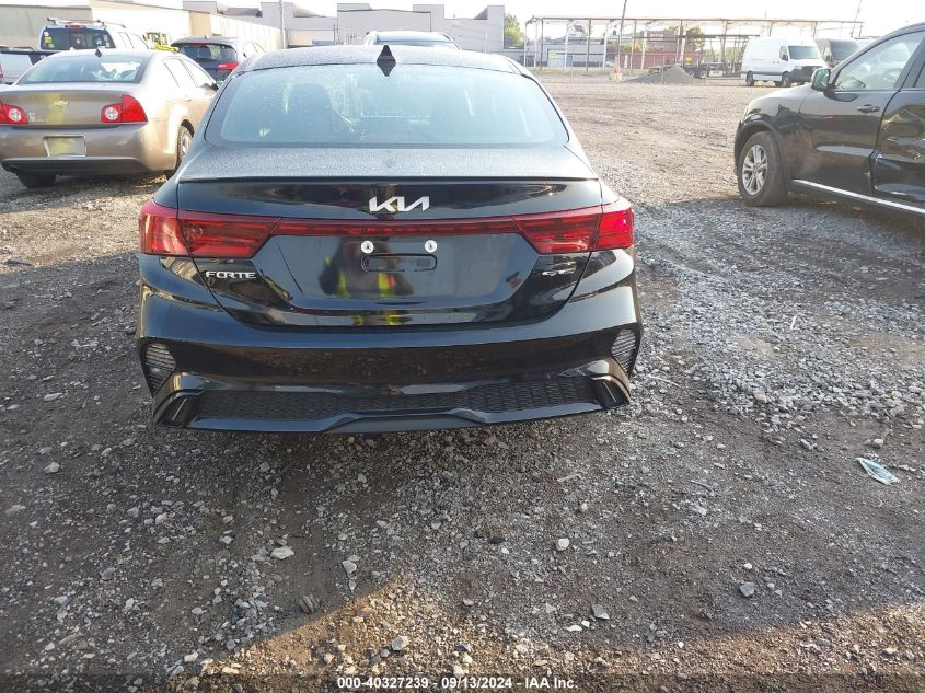 2024 Kia Forte Gt-Line VIN: 3KPF54AD0RE721881 Lot: 40327239