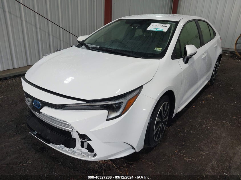 2024 TOYOTA COROLLA HYBRID LE - JTDBCMFE0R3049141
