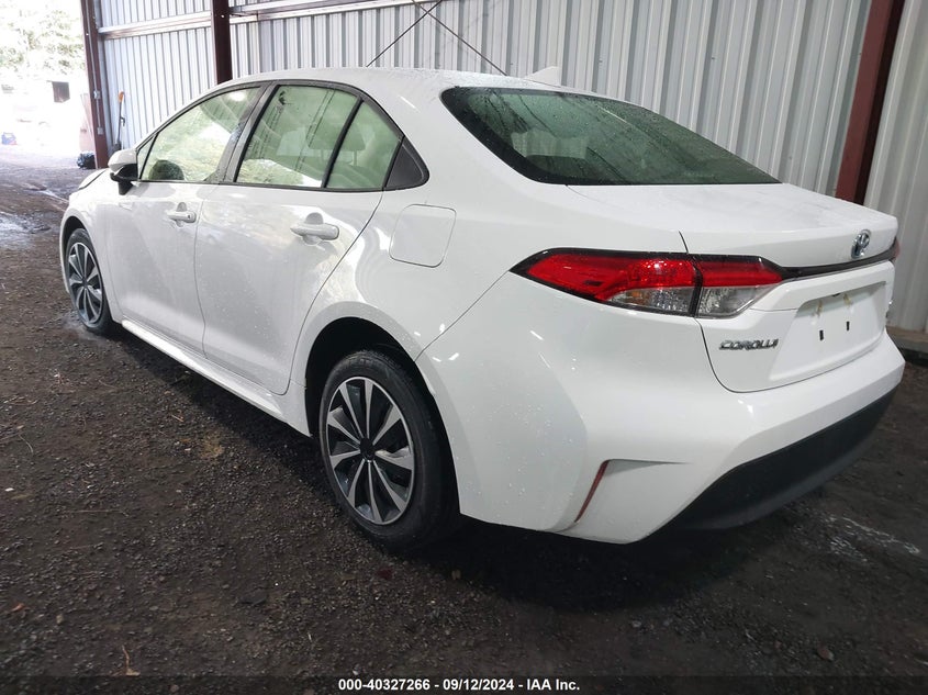 2024 TOYOTA COROLLA HYBRID LE - JTDBCMFE0R3049141