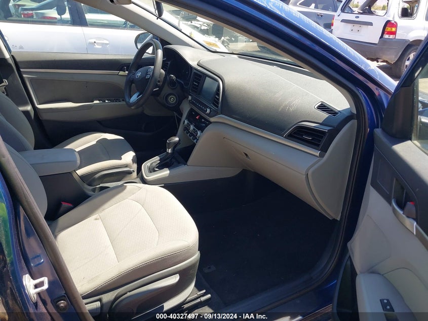 2020 HYUNDAI ELANTRA SEL - 5NPD84LF5LH569726