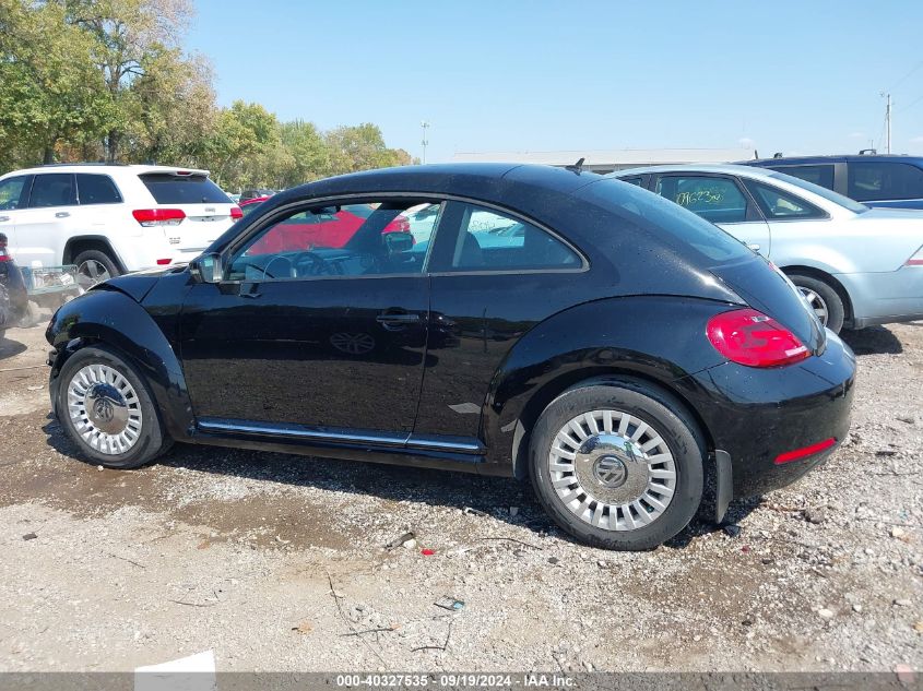 3VWJP7AT2DM683675 2013 Volkswagen Beetle 2.5L/2.5L Fender Edition