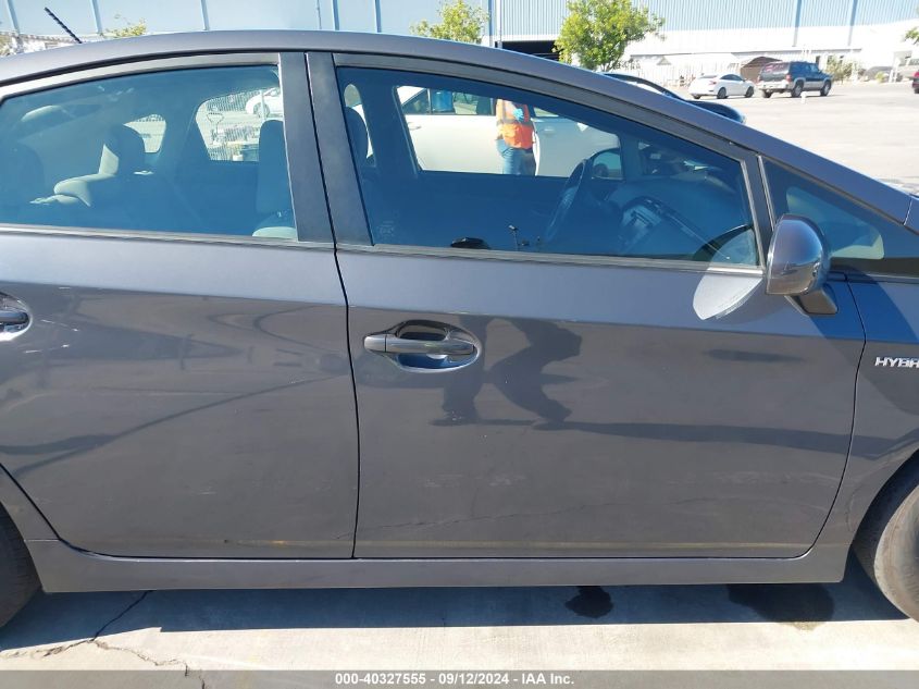 2014 Toyota Prius Two VIN: JTDKN3DUXE1776629 Lot: 40327555