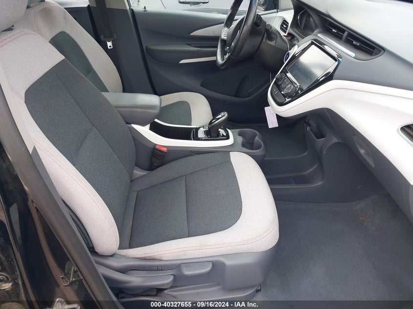 2018 CHEVROLET BOLT EV LT - 1G1FW6S09J4115207