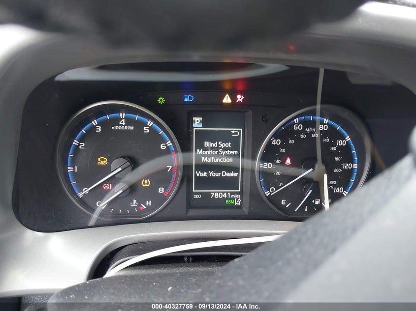 2018 TOYOTA RAV4 XLE - 2T3WFREV4JW471289