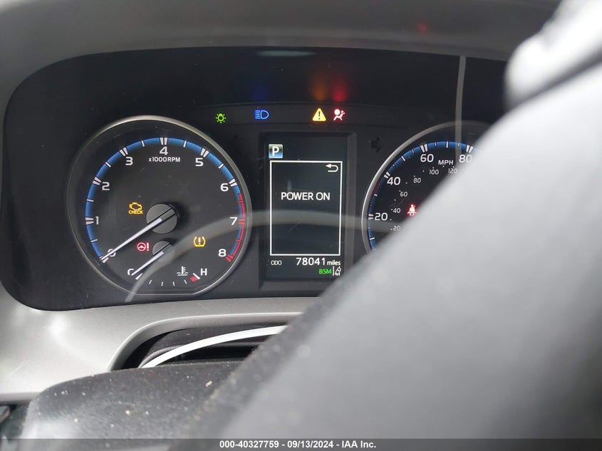 2018 TOYOTA RAV4 XLE - 2T3WFREV4JW471289