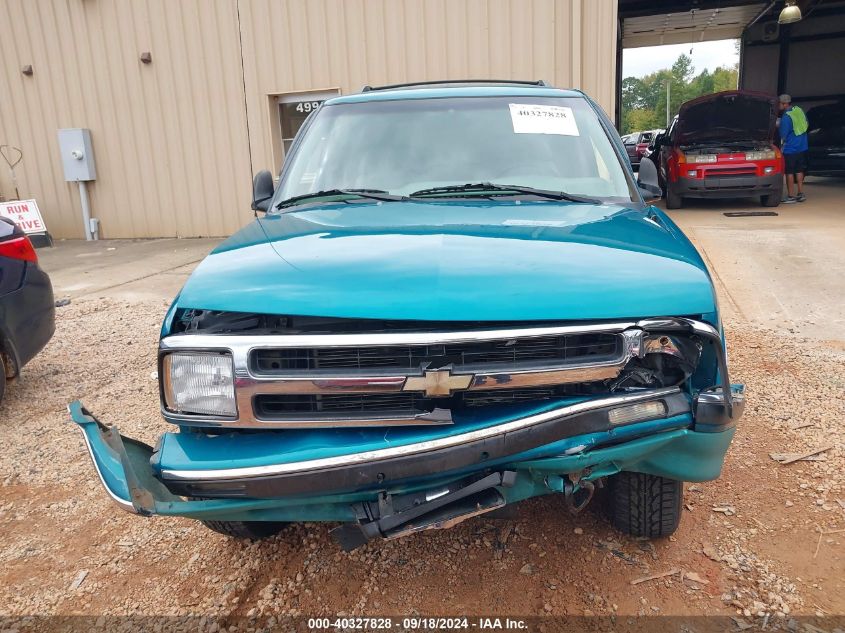 1995 Chevrolet Blazer VIN: 1GNDT13W4SK232405 Lot: 40327828