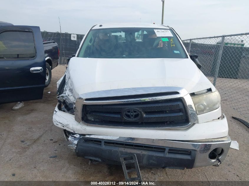 5TFDM5F18DX045509 2013 Toyota Tundra Grade 4.6L V8