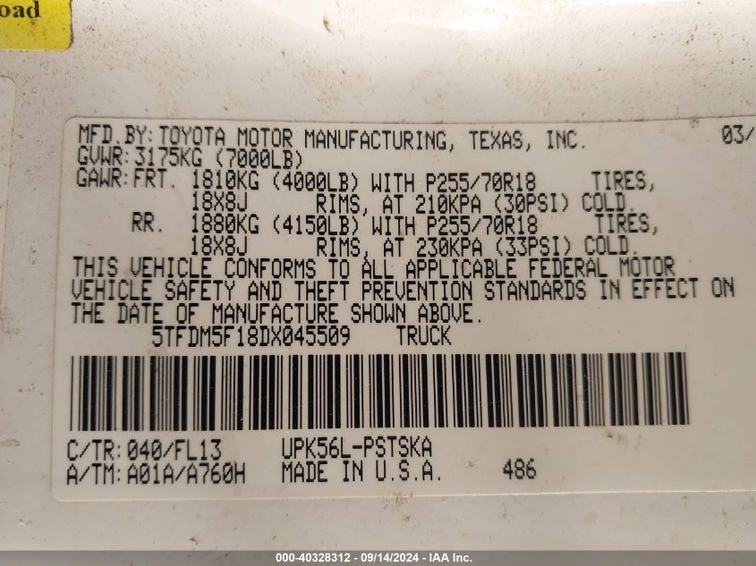 5TFDM5F18DX045509 2013 Toyota Tundra Grade 4.6L V8