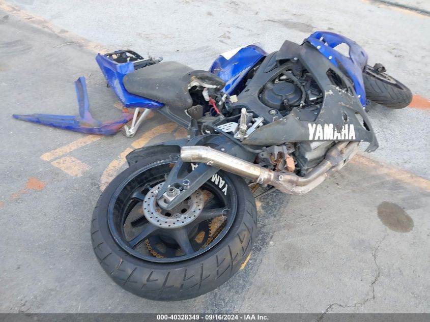 JYARJ06YX6A006713 2006 Yamaha Yzfr6 L