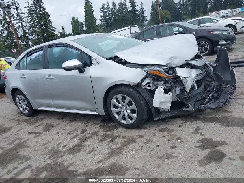 2022 TOYOTA COROLLA LE - 5YFEPMAE6NP357649