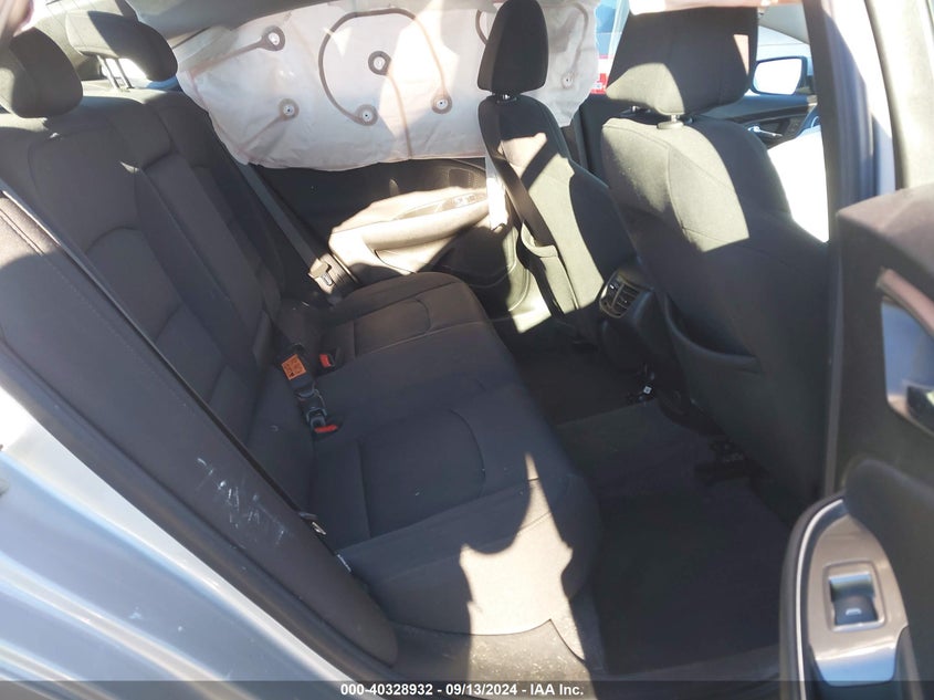 2019 CHEVROLET MALIBU LT - 1G1ZD5ST1KF190884