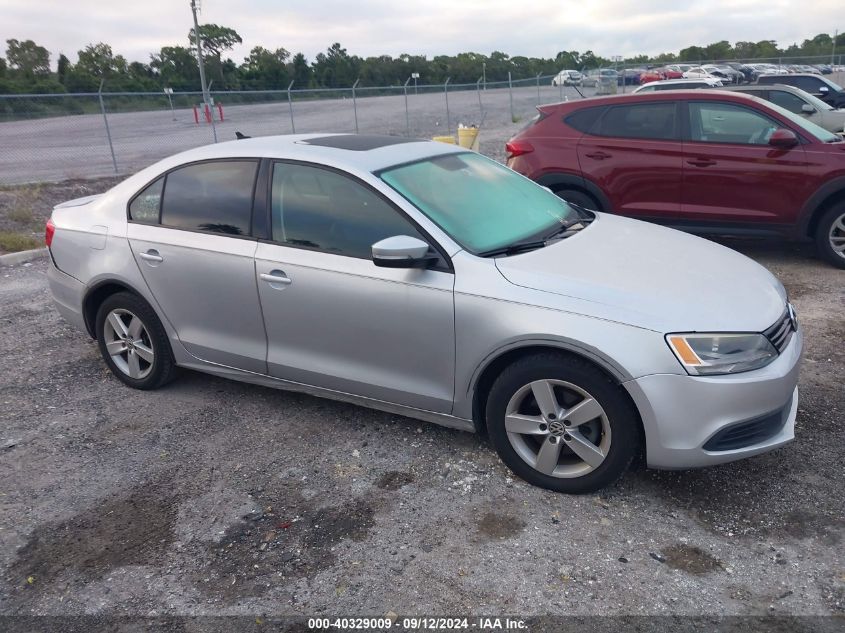 3VWLL7AJ7CM013959 2012 Volkswagen Jetta Tdi