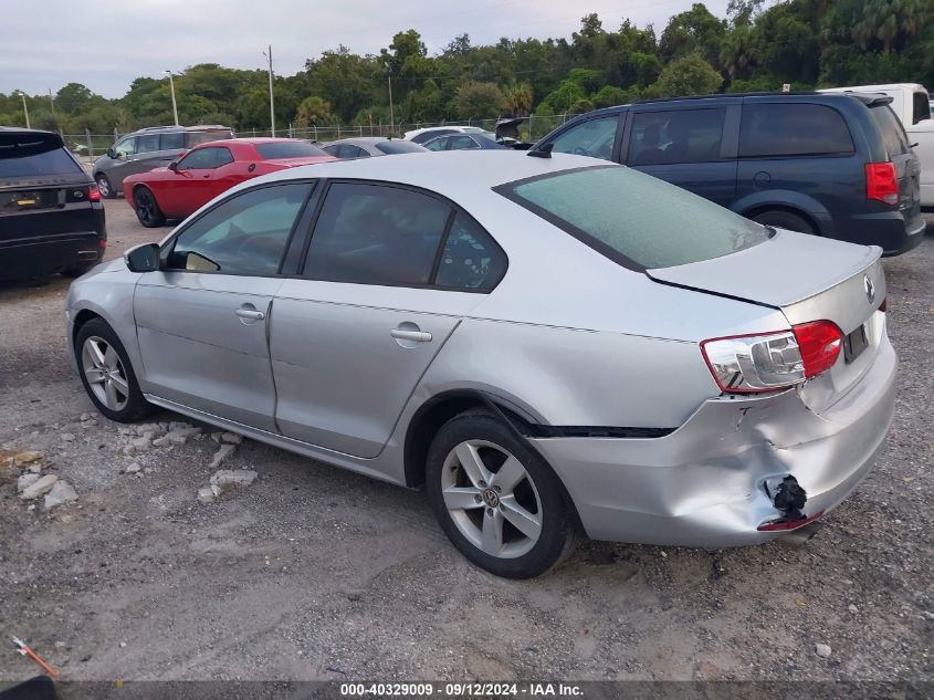 3VWLL7AJ7CM013959 2012 Volkswagen Jetta Tdi