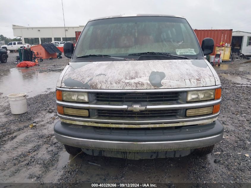 2002 Chevrolet Express G3500 VIN: 1GAHG39R521236814 Lot: 40329266