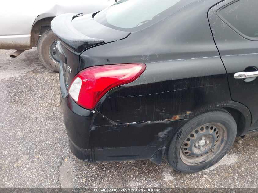 3N1CN7AP4FL947611 2015 Nissan Versa 1.6 Sv