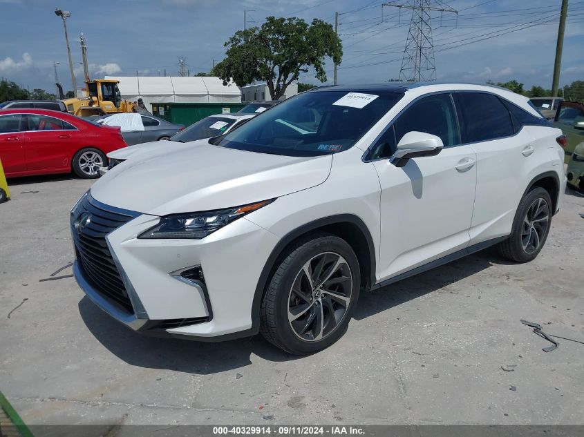 2T2BZMCA3JC155591 2018 LEXUS RX - Image 2