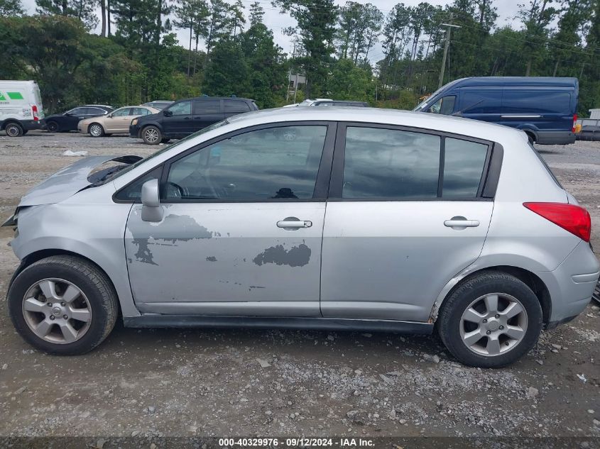 2009 Nissan Versa 1.8Sl VIN: 3N1BC13E49L374126 Lot: 40329976