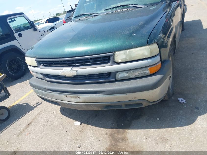 2002 Chevrolet Silverado 1500 C1500 VIN: 2GCEC19W821199817 Lot: 40330117