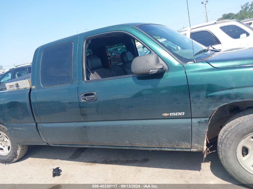 2002 Chevrolet Silverado 1500 C1500 VIN: 2GCEC19W821199817 Lot: 40330117