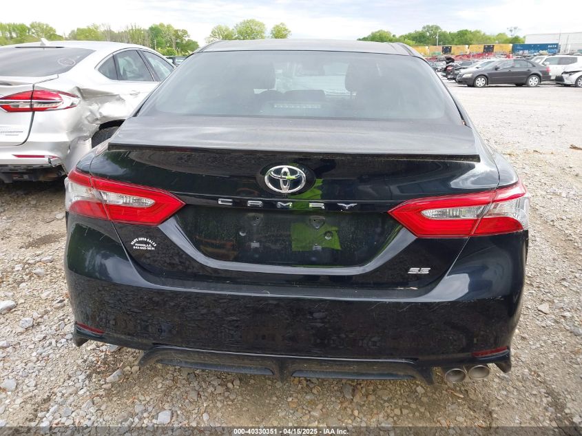 2018 Toyota Camry Se VIN: 4T1B11HK6JU604448 Lot: 43978567