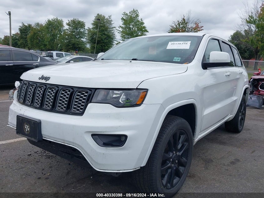 VIN 1C4RJFAG7JC122809 2018 JEEP GRAND CHEROKEE ALTITUDE 4X4