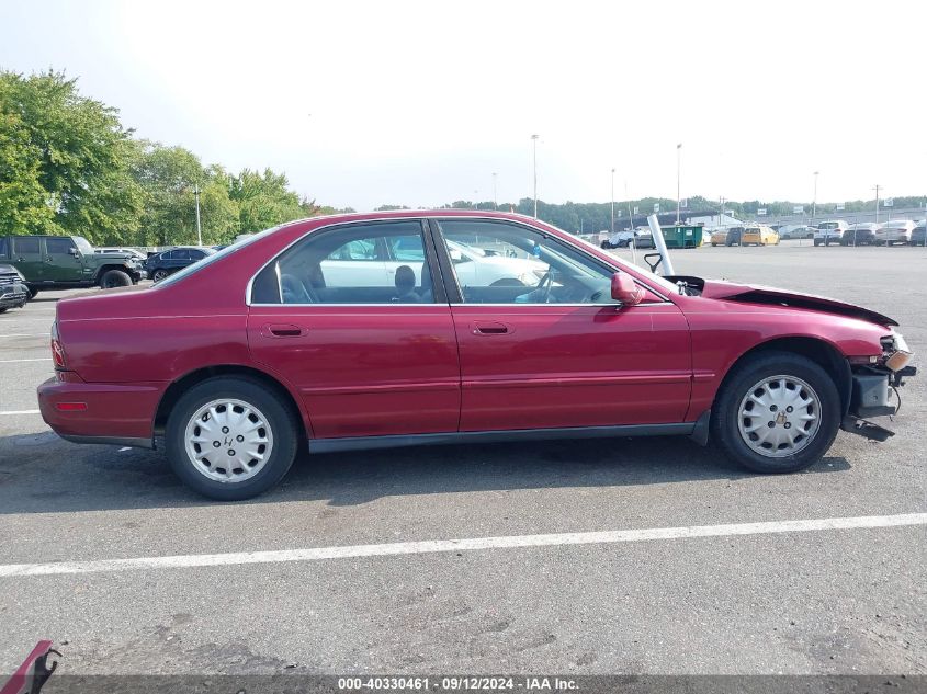 1996 Honda Accord Ex/Ex-R VIN: 1HGCD5657TA00242 Lot: 40330461